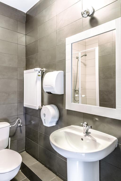 Mish Mash Nowogrodzka Hostel Warsaw Bilik gambar