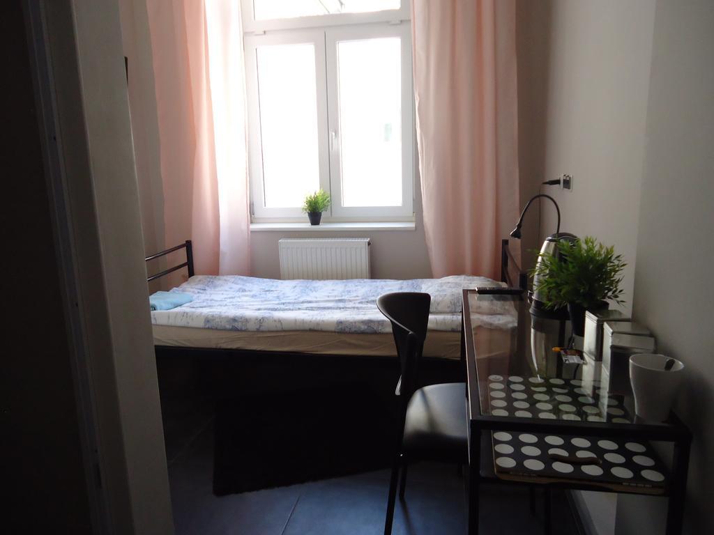 Mish Mash Nowogrodzka Hostel Warsaw Luaran gambar